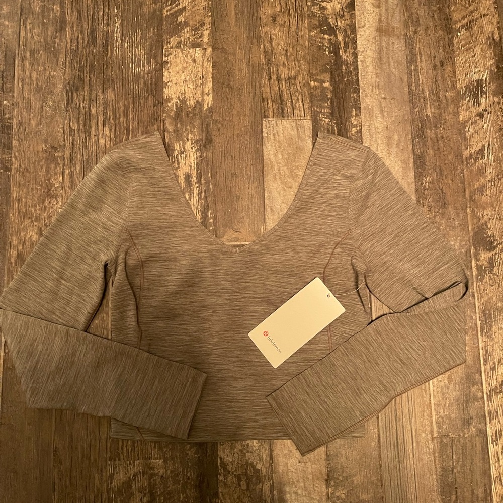 Lululemon Align Long Sleeve.  Size 8.   NWT.